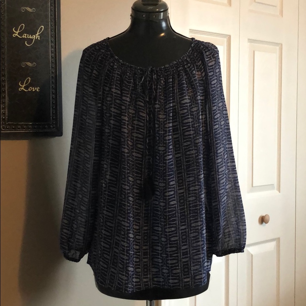 Women’s Daisy Fuentes Sheer Top Size Large